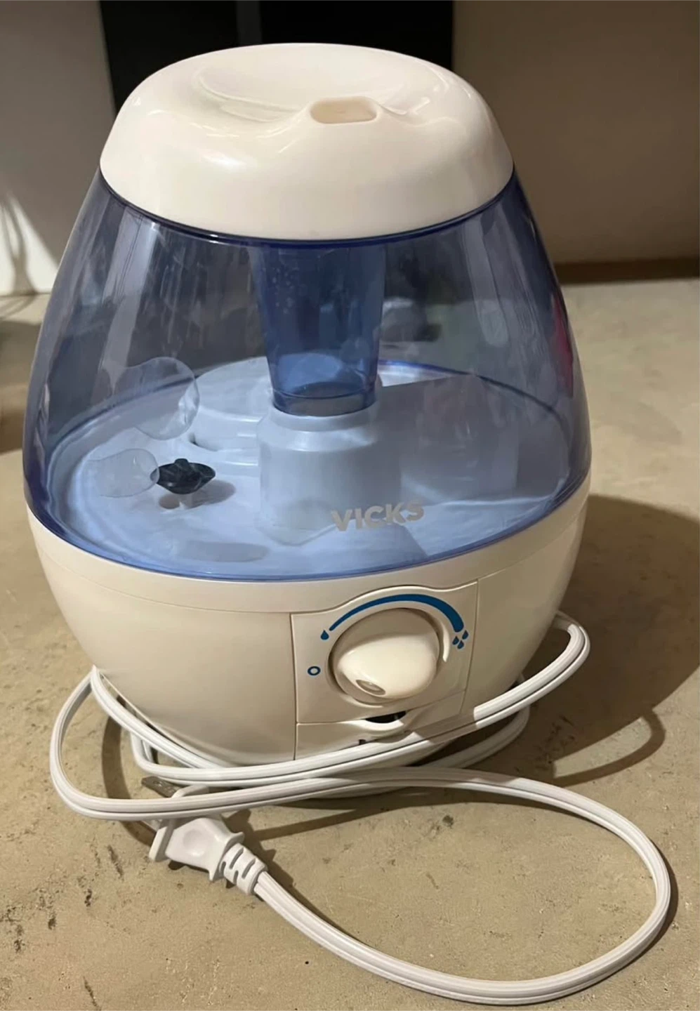 Vicks MiniFilterFree Cool Mist Humidifier VUL520 Series