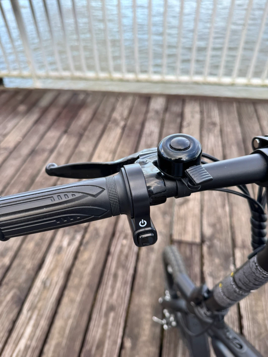Jetson Bolt Pro Folding Electric Bike - photo 5