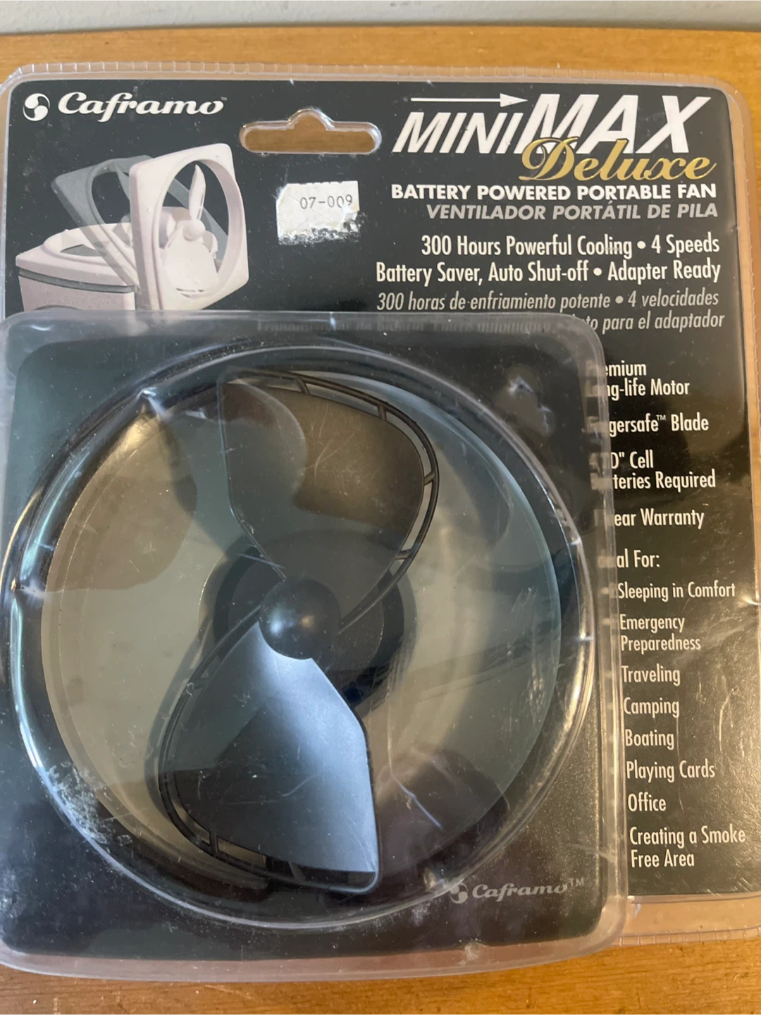 Caframo MiniMax Deluxe Battery Powered Portable Fan