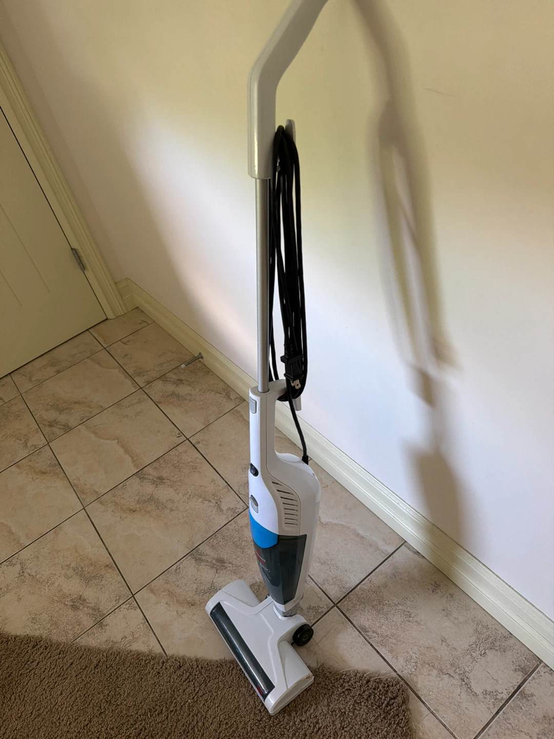 Bissell 3-in-1 Turbo Lightweight Vacuum - photo 2