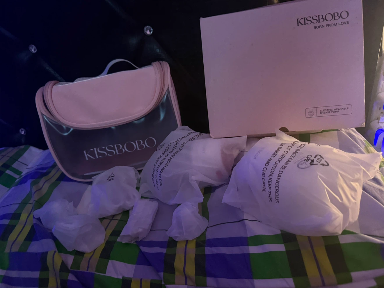 KISSBOBO Wearable Breast Pumps with Carrying Bag - photo 2