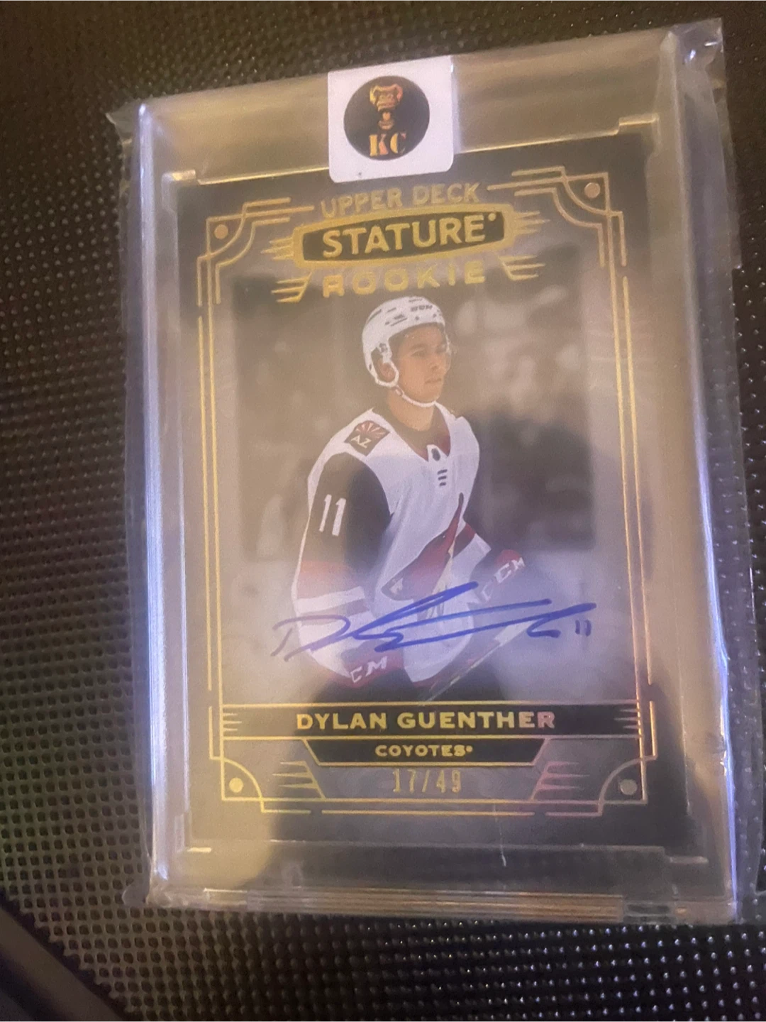Upper Deck Stature Rookie Dylan Guenther Autographed Card 17/49