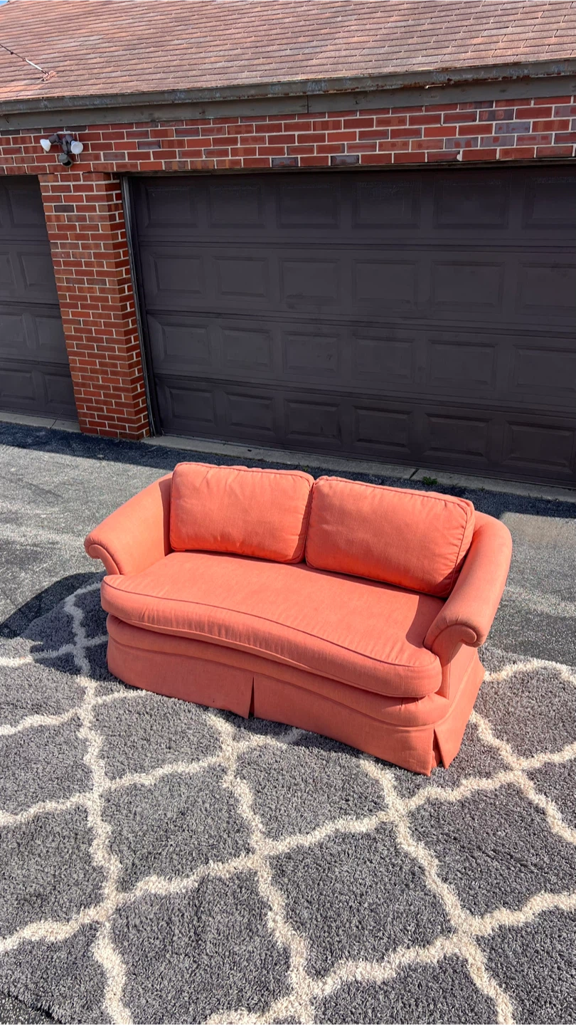 Pink Loveseat Sofa - photo 4