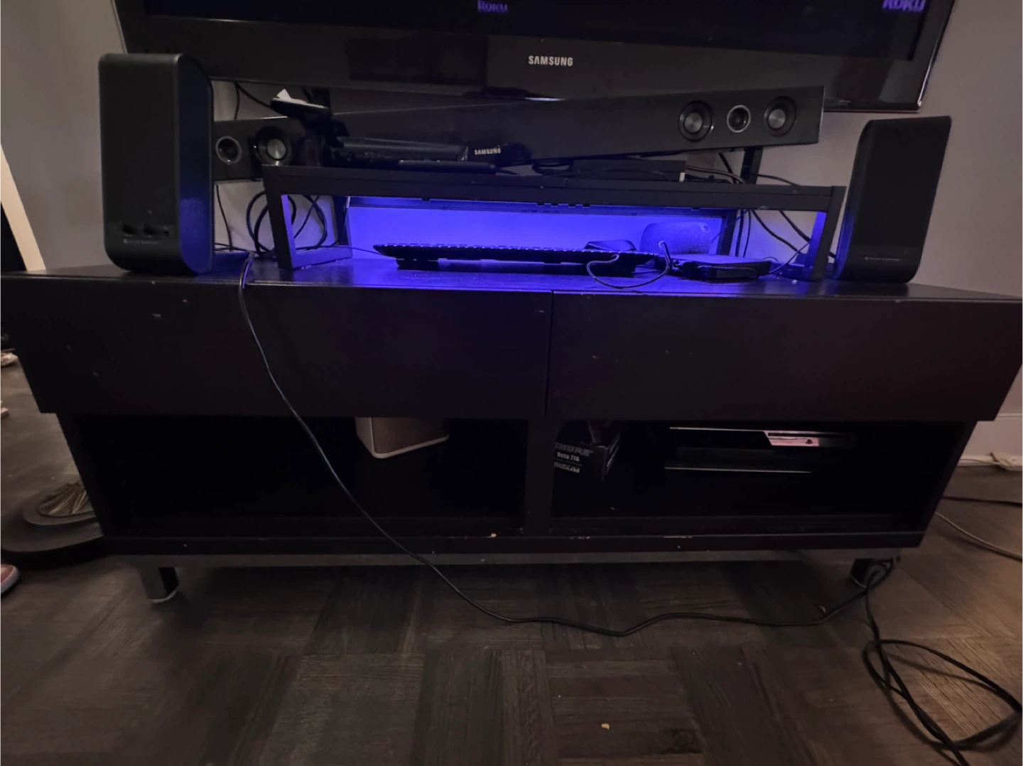 Black TV console - photo 2