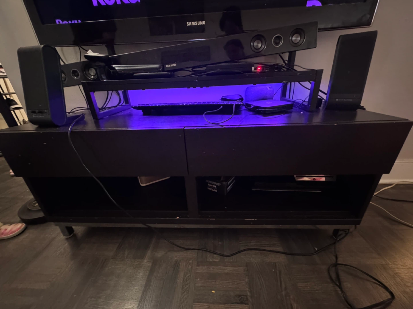 Black TV console
