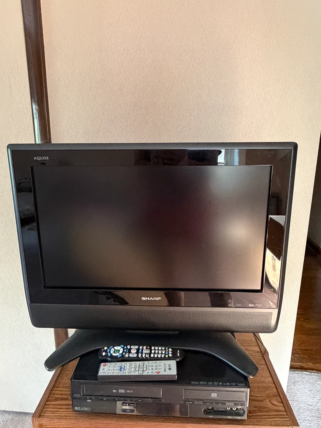 Television - Sharp Aquos - photo 2