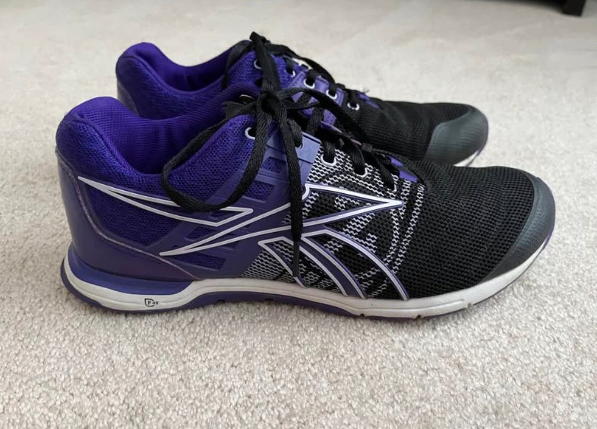 Women’s Reebok Running Shoes 8.5 - photo 3