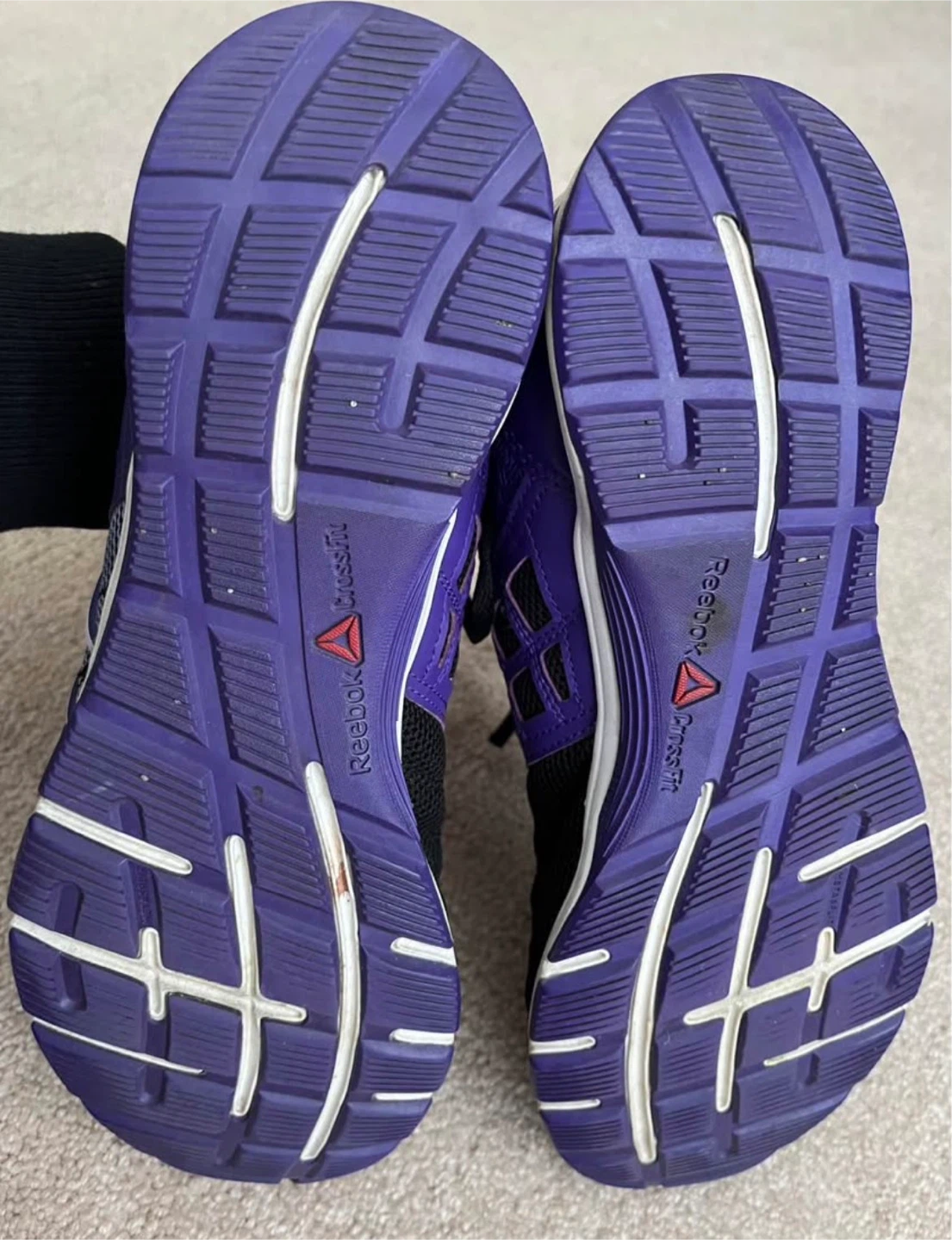 Women’s Reebok Running Shoes 8.5 - photo 5