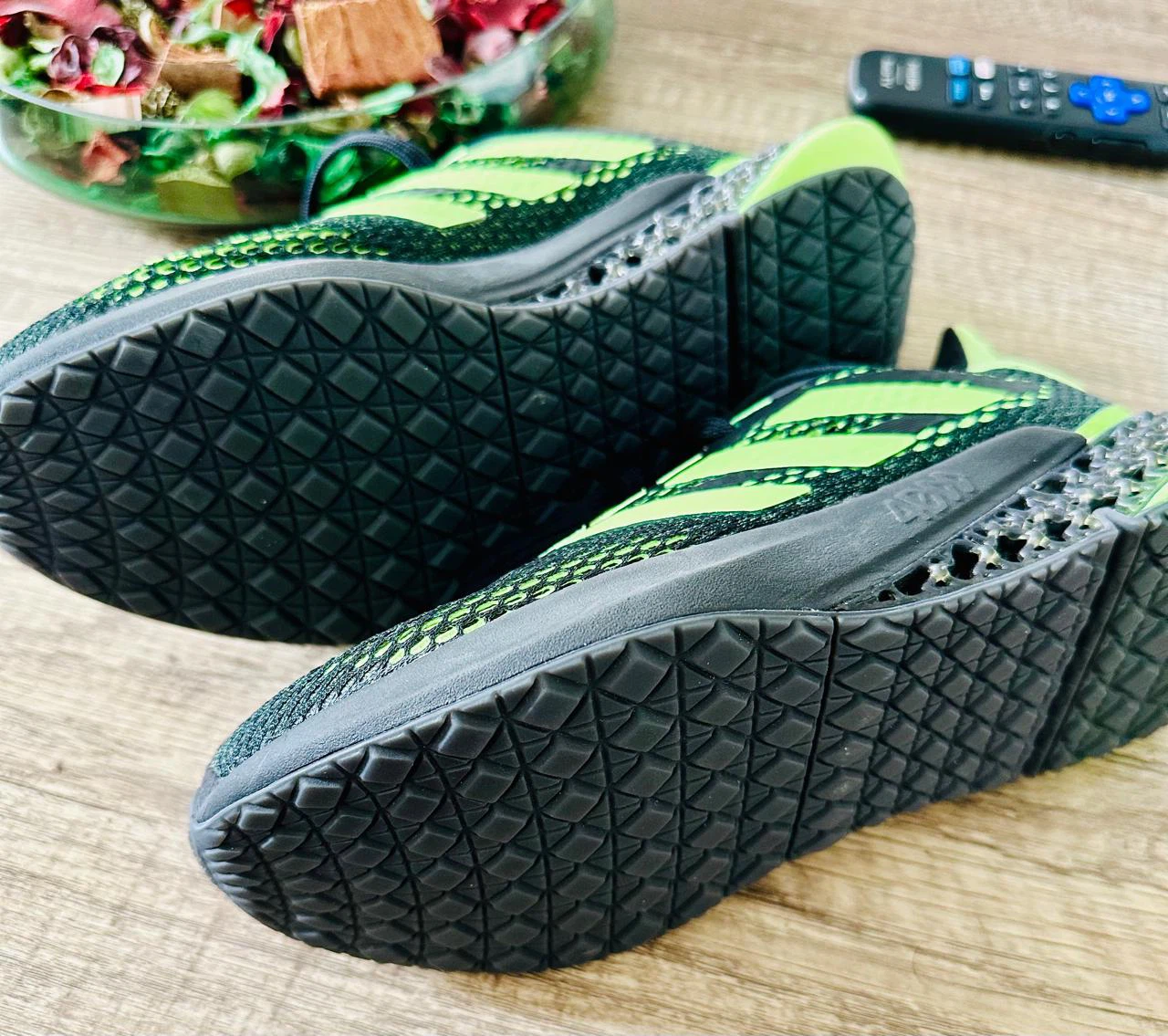 Adidas Shoes * US 4.1/2 * Brand New * - photo 2