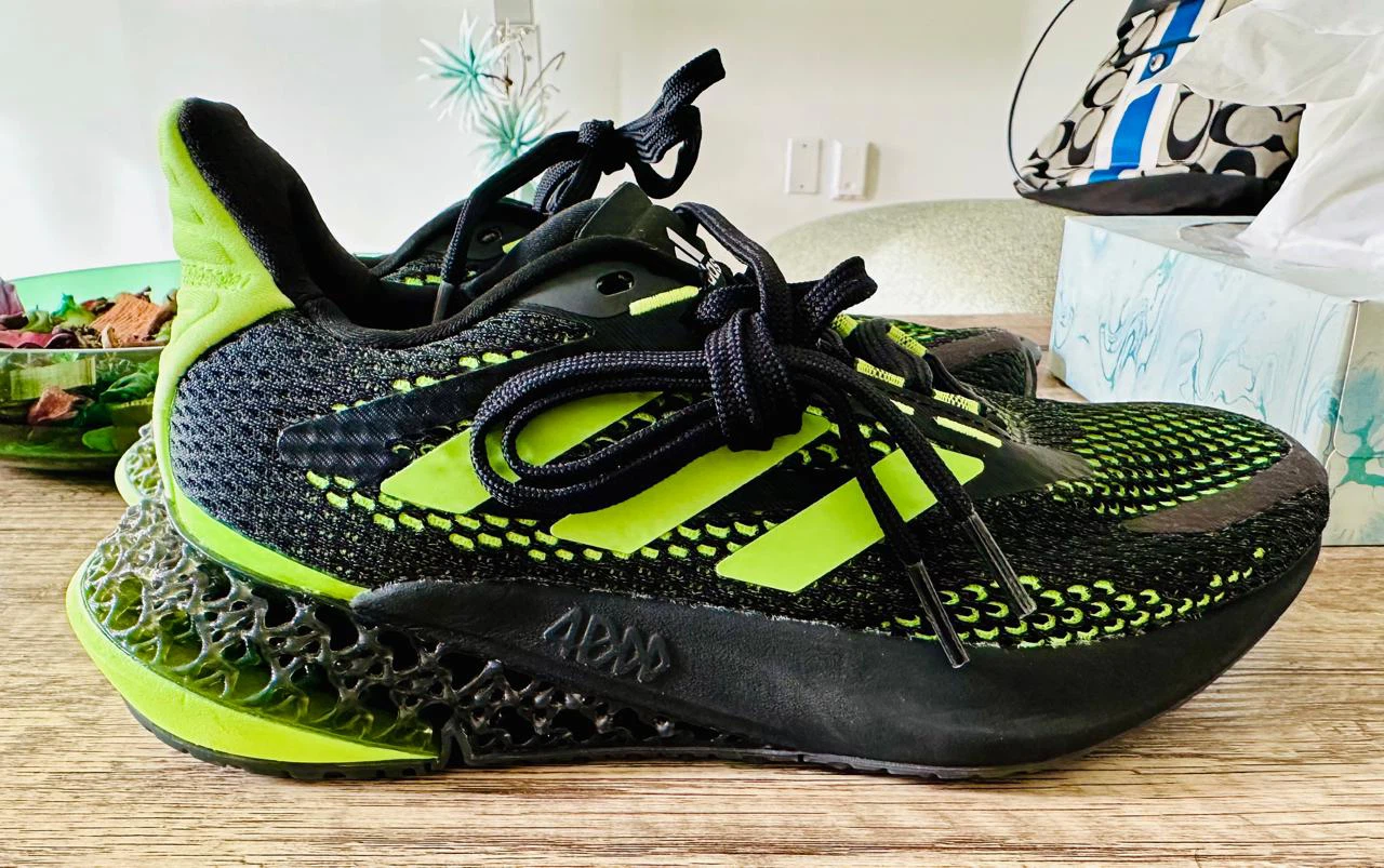 Adidas Shoes * US 4.1/2 * Brand New * - photo 5