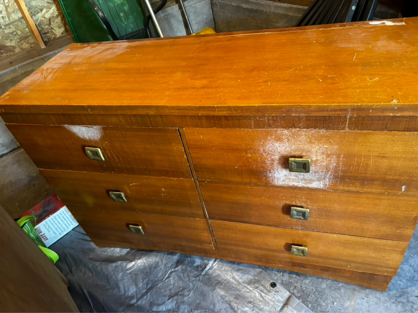 Wooden Dresser with 6 Drawers