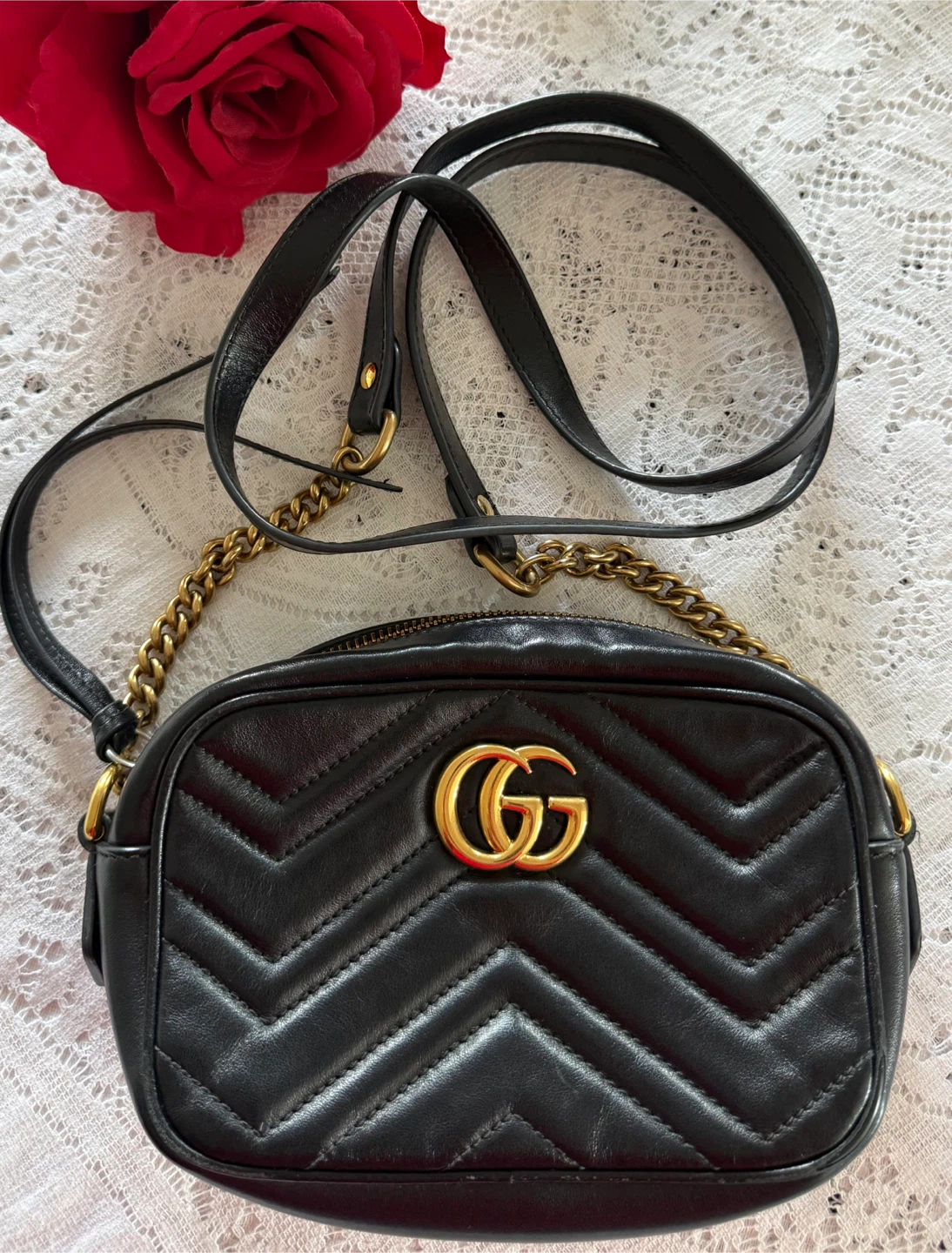 Gucci GG Marmont Matelassé Leather Bag - Authentic-Black