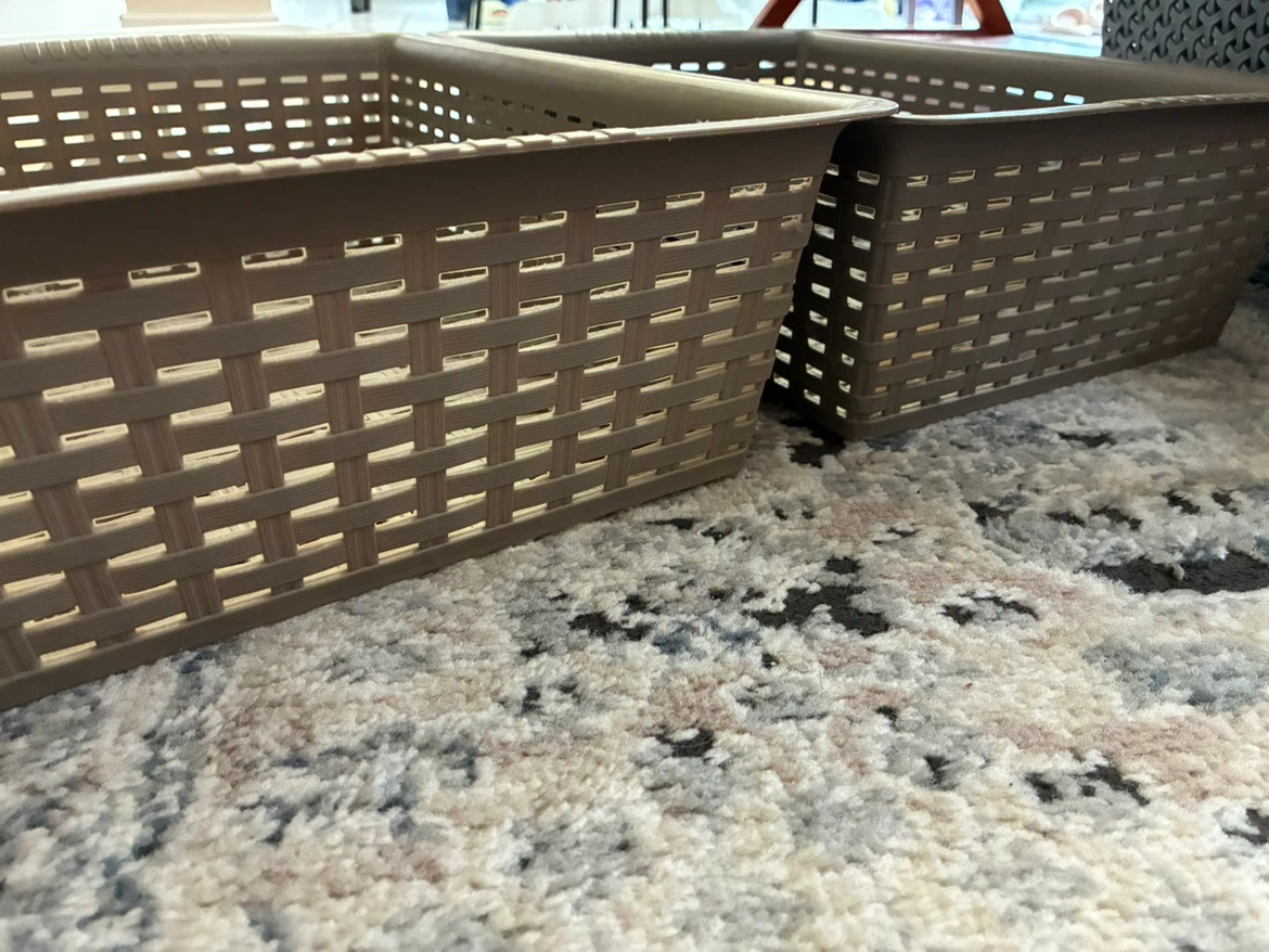 Plastic Storage Baskets (Set of 4) - photo 2