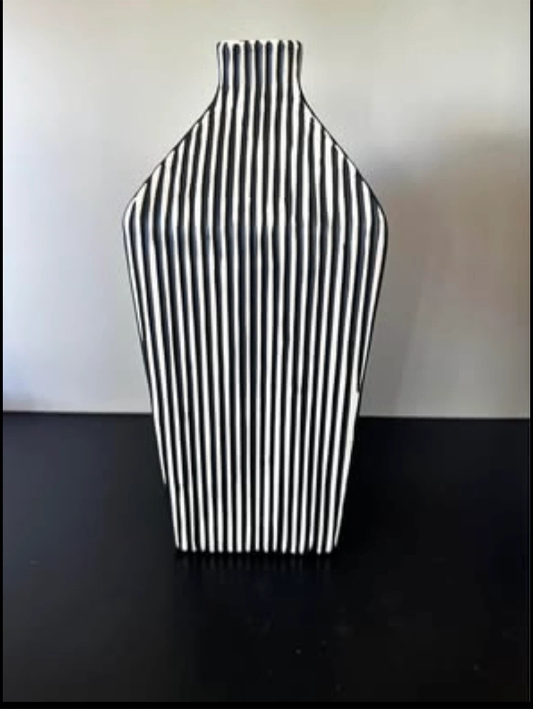 Decorative Vase - photo 2