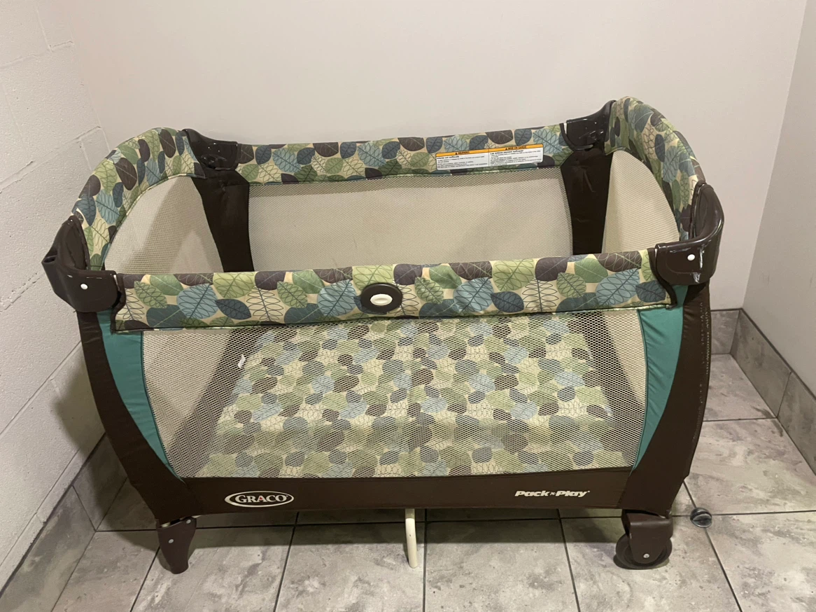 Graco Pack 'n Play Playard