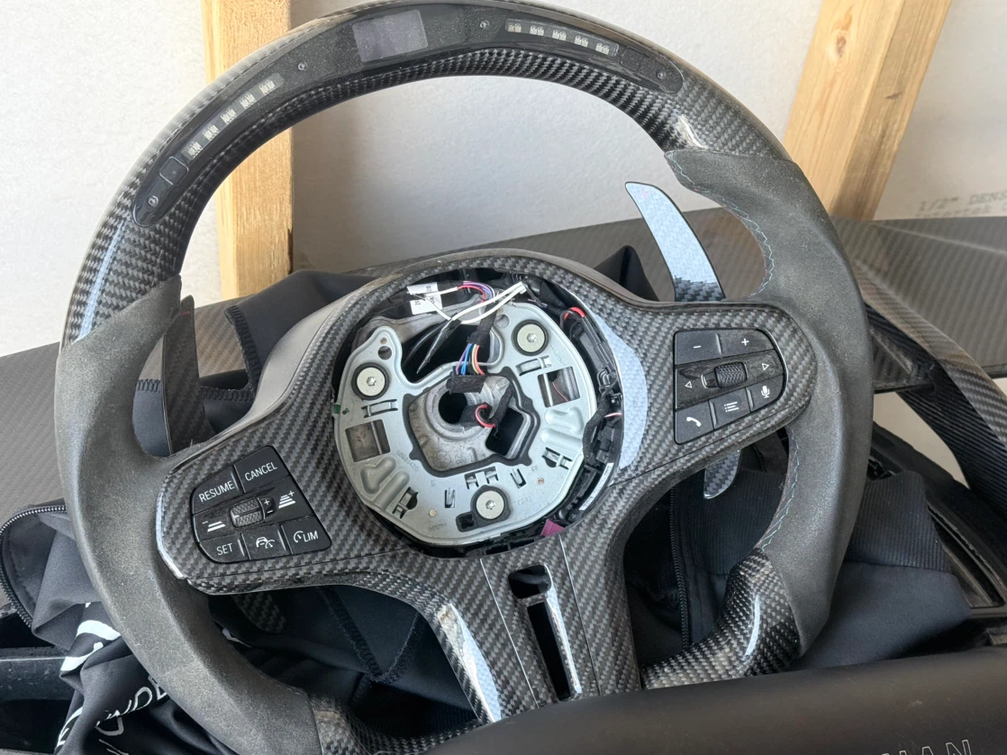 Car accessories, and parts, tires and rims - photo 3