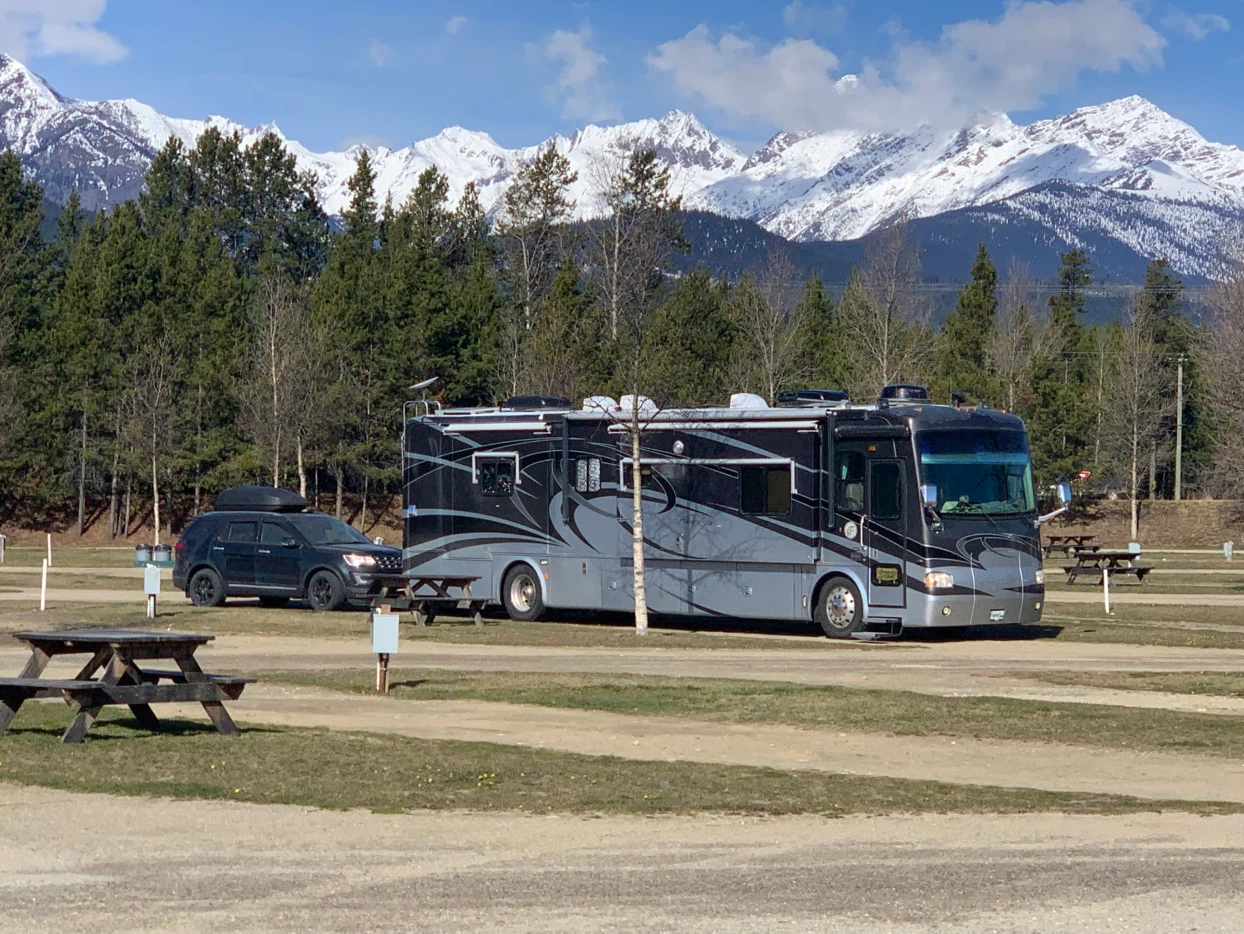 Motorhome - photo 2
