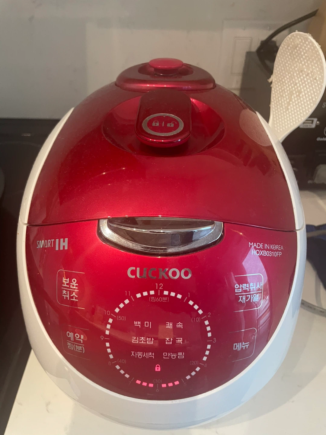 🍚 Cuckoo Rice Cooker + 2000W Voltage Transformer - $100 - photo 2