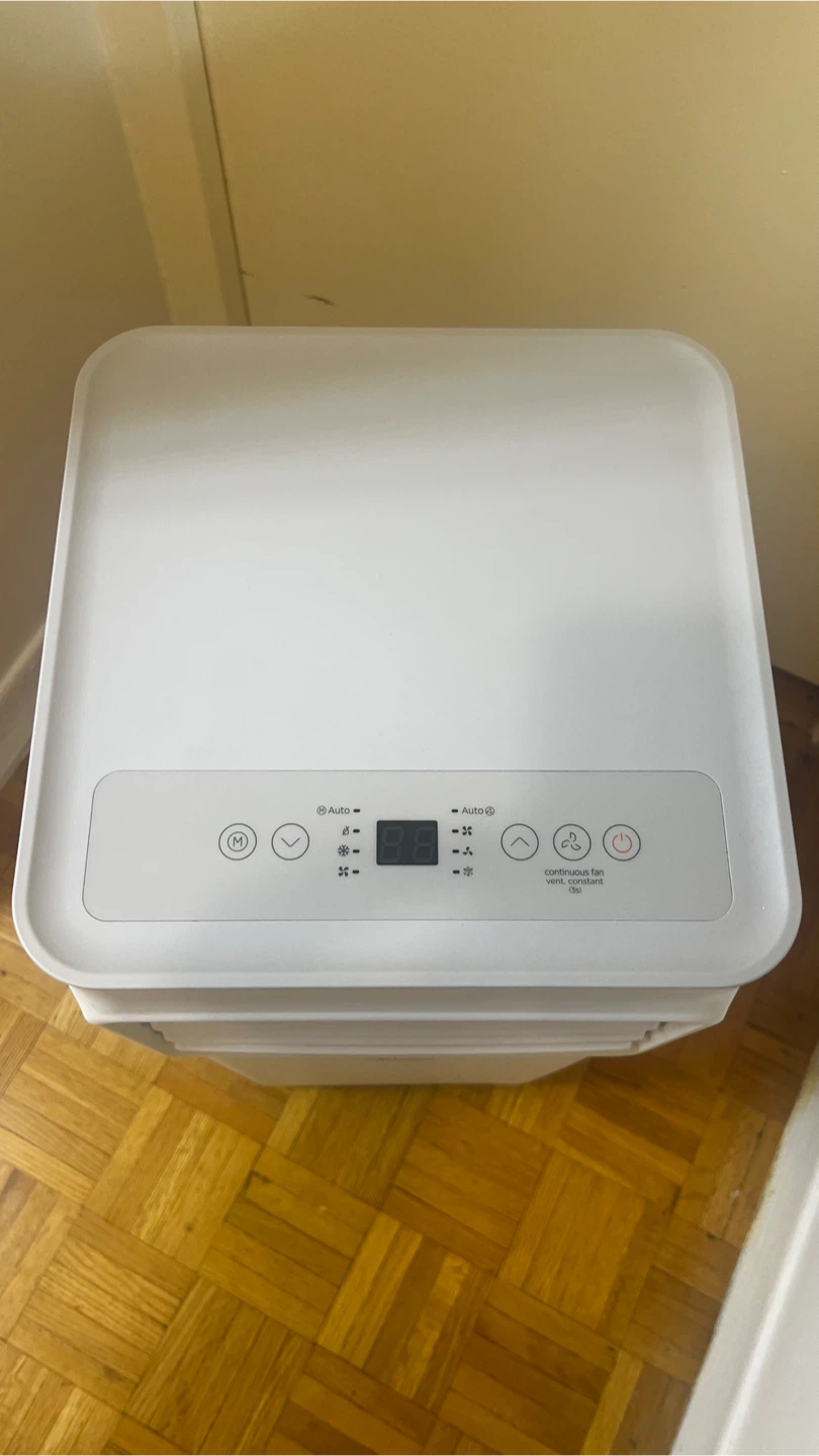 Midea Portable Air Conditioner - photo 2