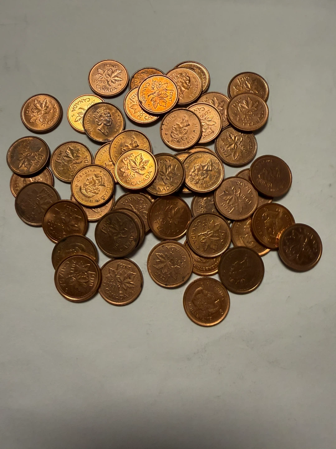 Assorted Canadian Pennies - photo 2
