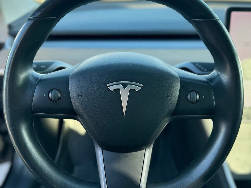 2019 Tesla Model 3 Standard Plus RWD - photo 5