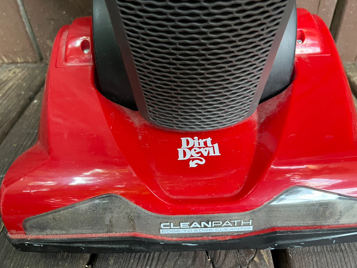 Dirt Devil Endura Express Upright Vacuum