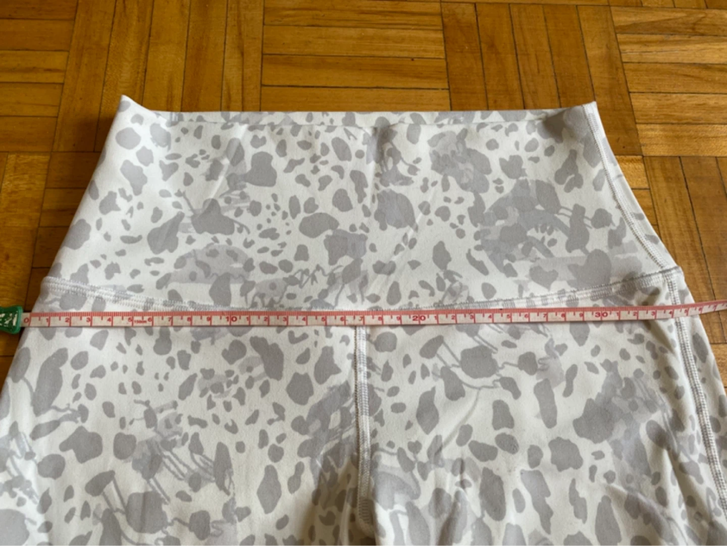 Lululemon Align High-Rise Crop Leggings Size 6 - photo 2