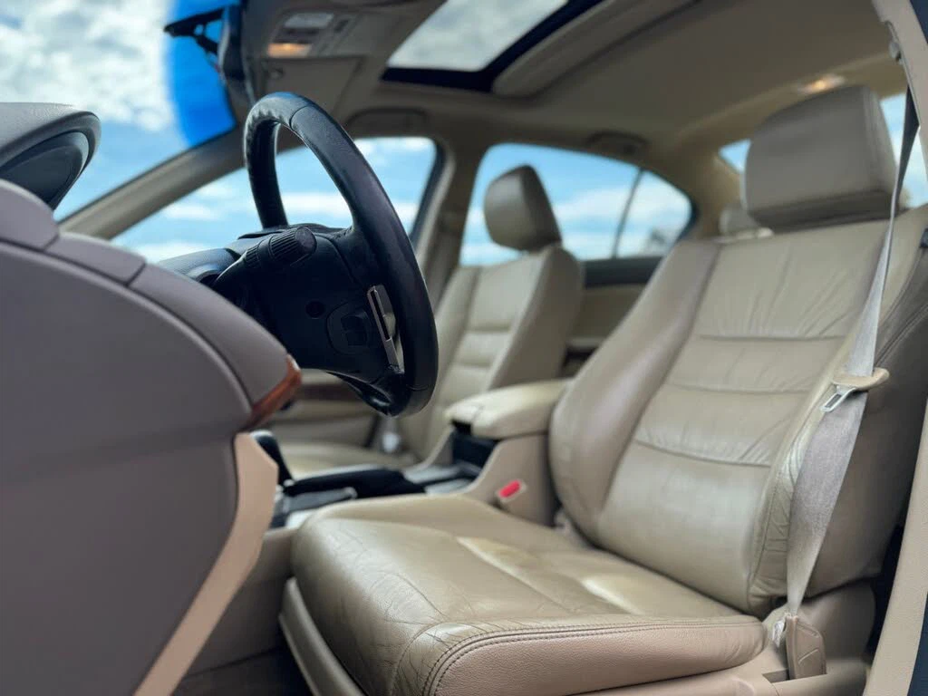 2010 Honda Accord EX-L V6 - photo 5