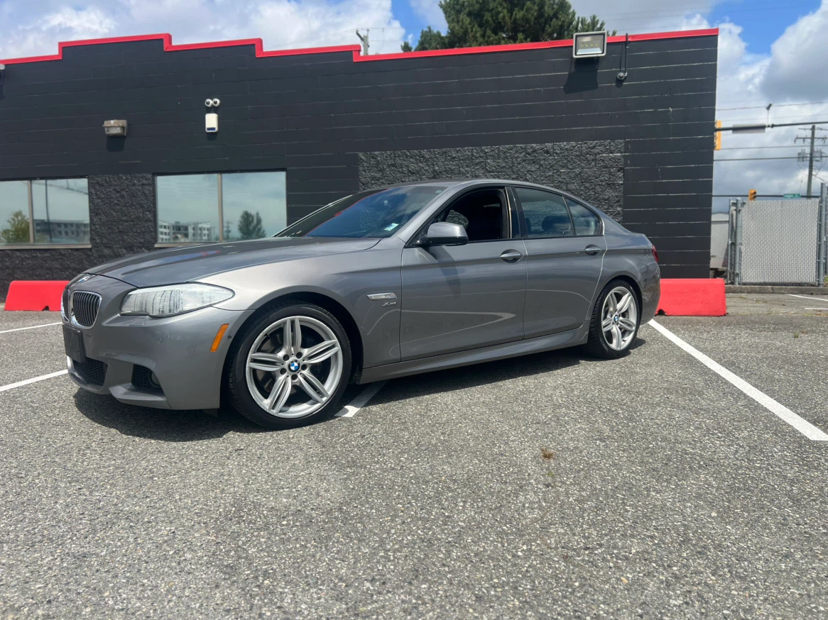 2012 BMW 5 Series 535i xDrive Sedan AWD - photo 2