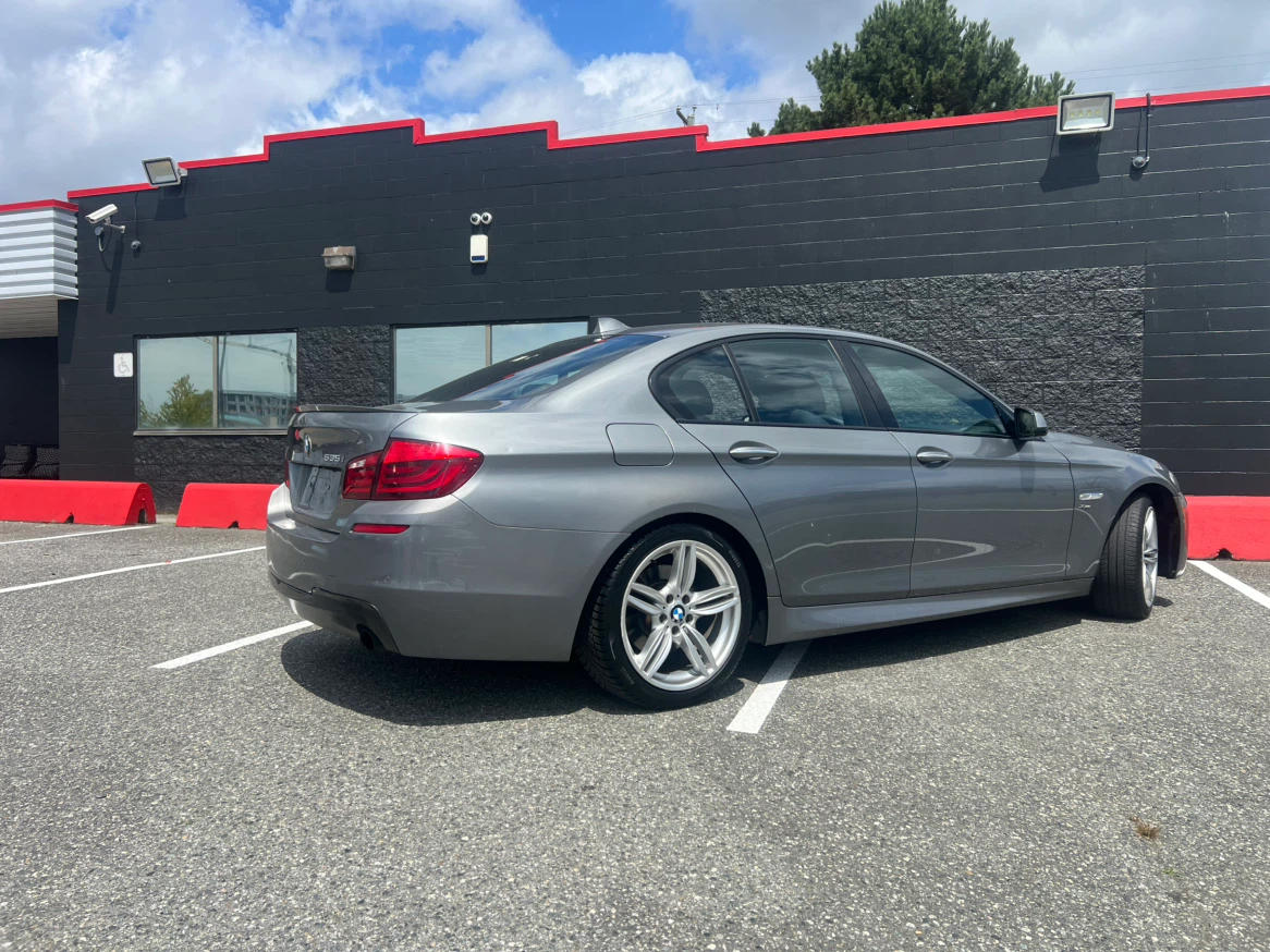 2012 BMW 5 Series 535i xDrive Sedan AWD - photo 4