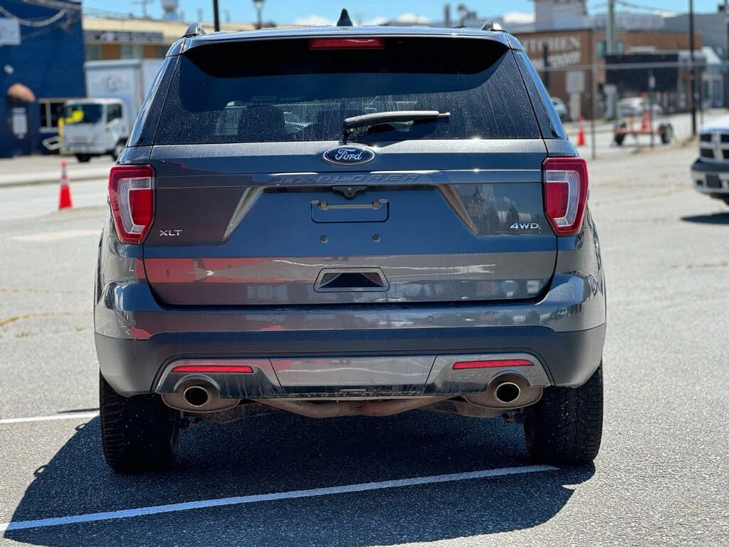 2017 Ford Explorer XLT AWD - photo 5
