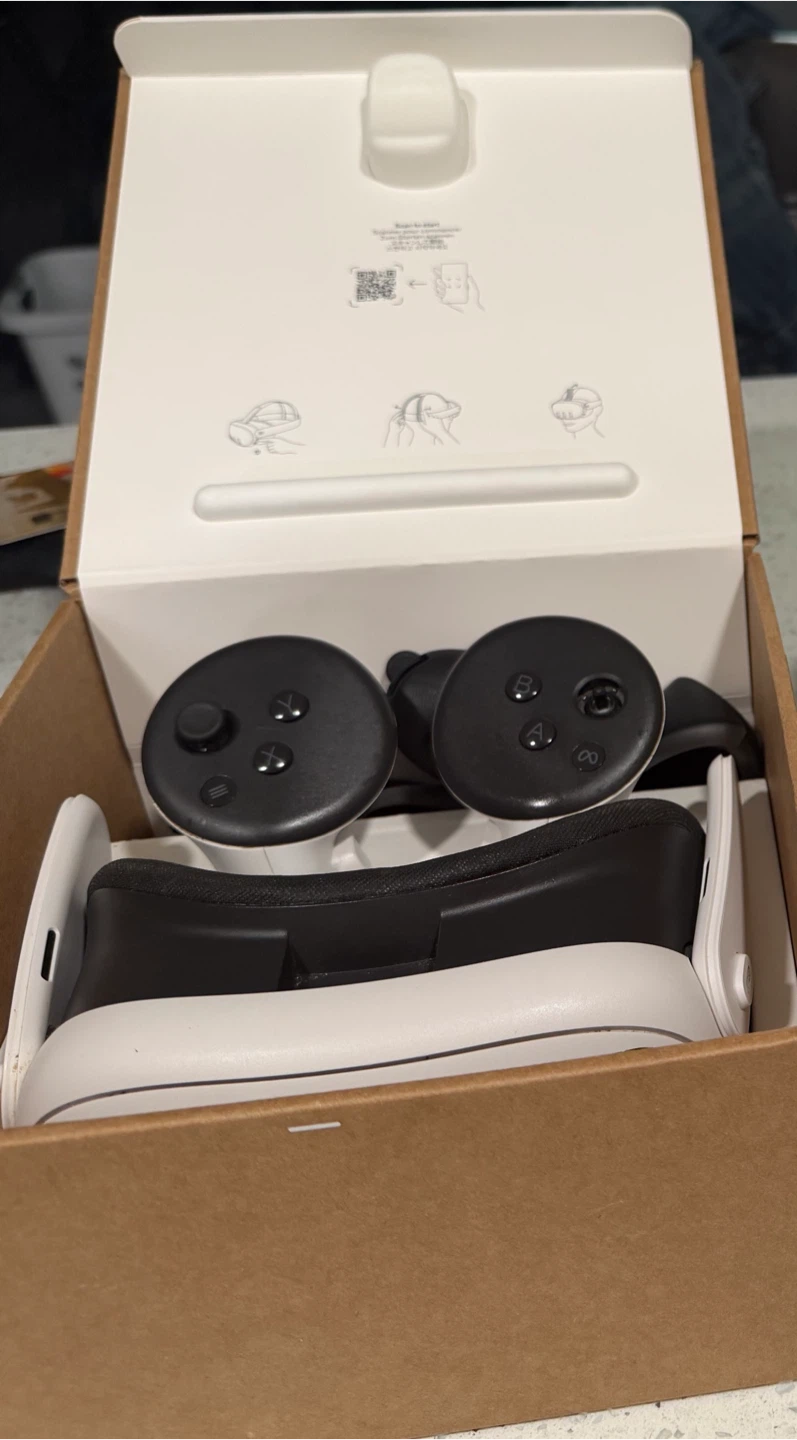 Meta Quest 3 512 GB VR Headset - photo 5