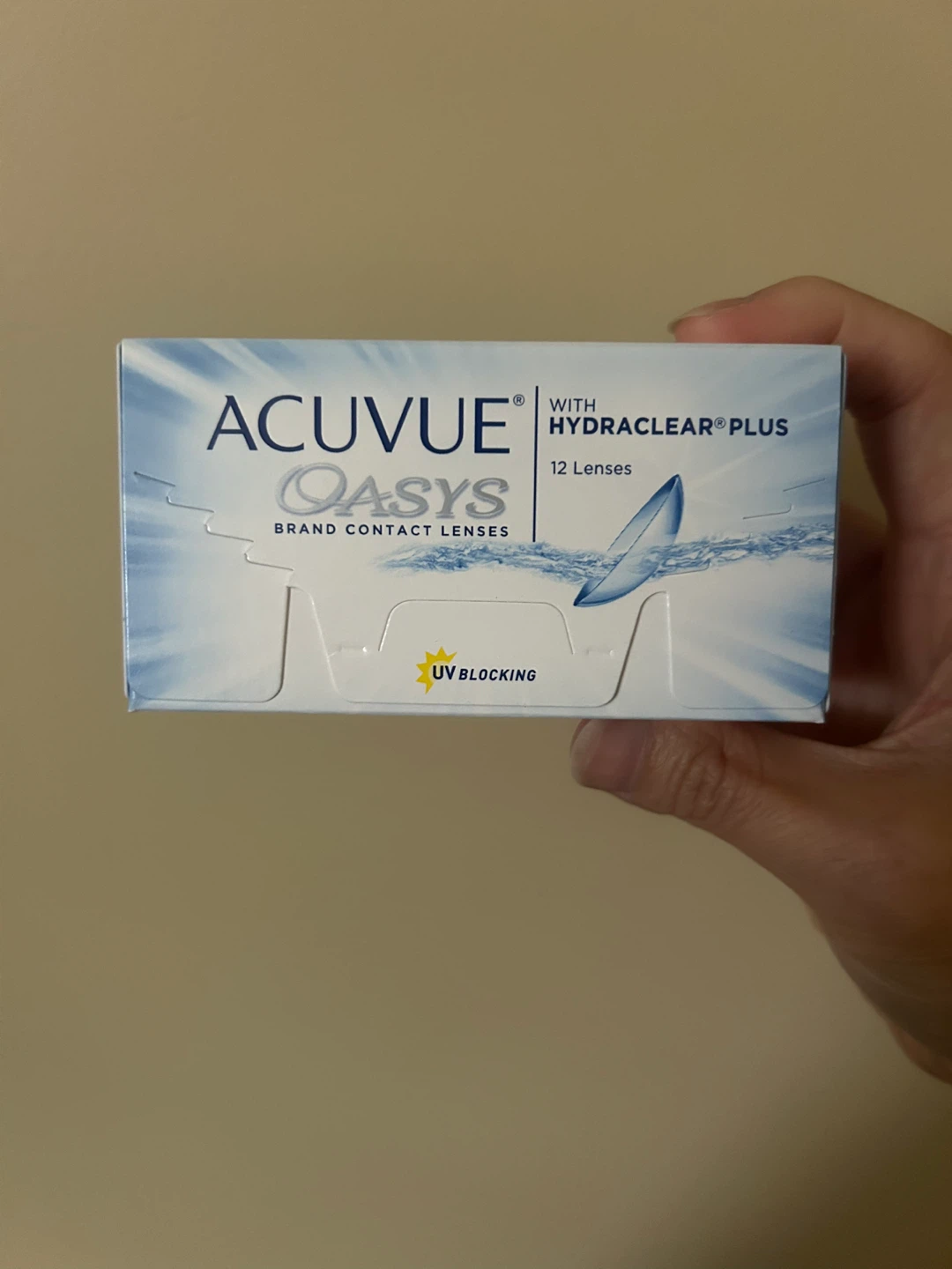 ACUVUE OASYS with HYDRACLEAR PLUS Contact Lenses