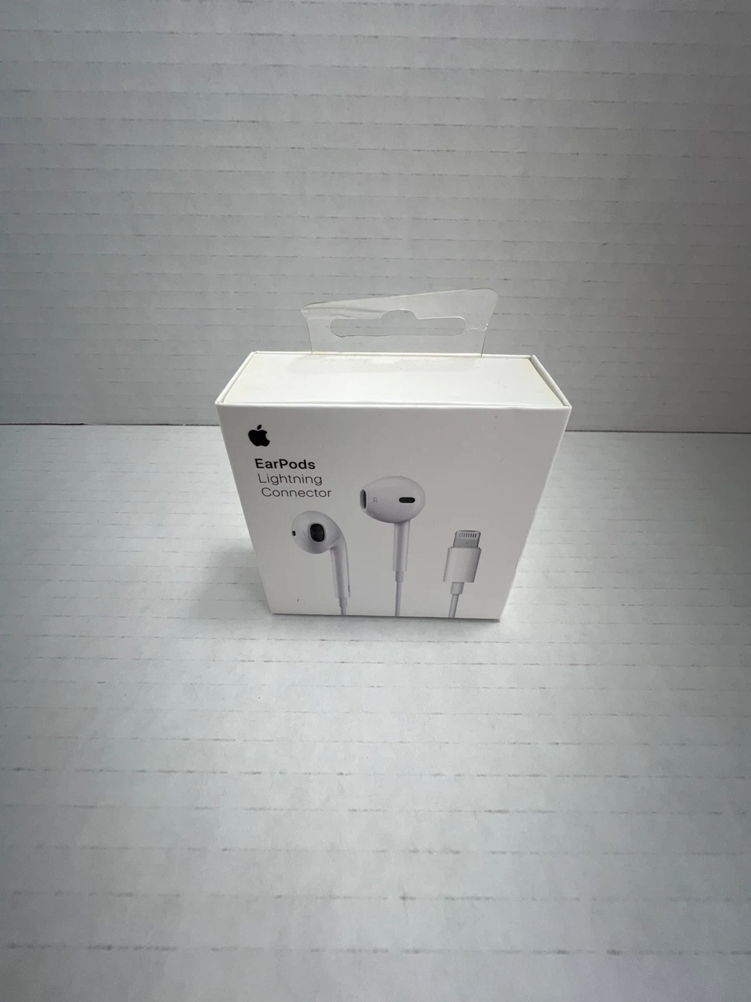 🍎 Apple Essentials Bundle – Brand New - photo 2