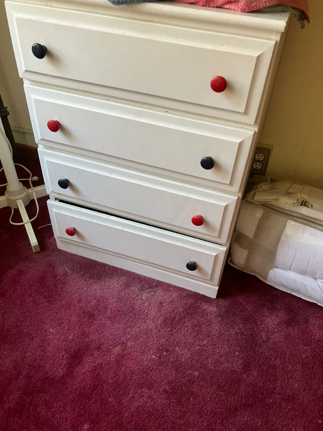 White 5-Drawer Dresser with Red and Black Knobs