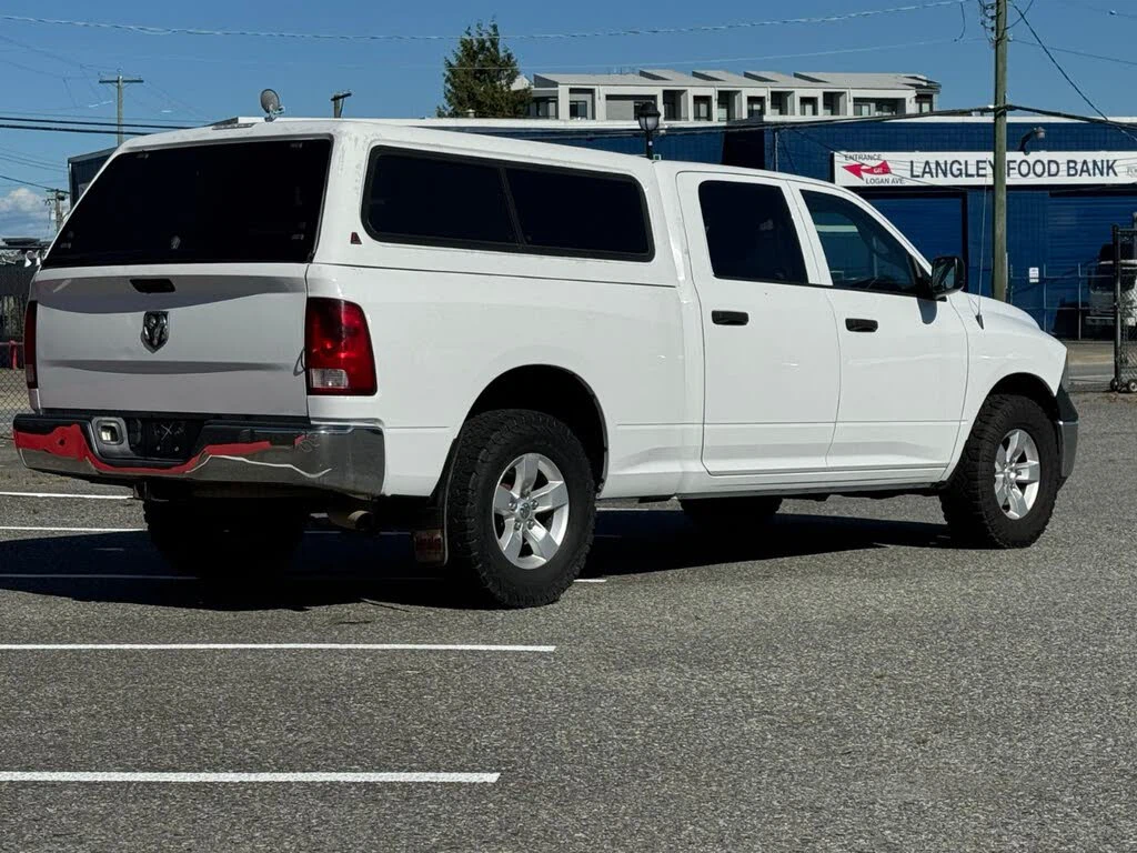 2015 RAM 1500 ST Crew Cab AWD - photo 3