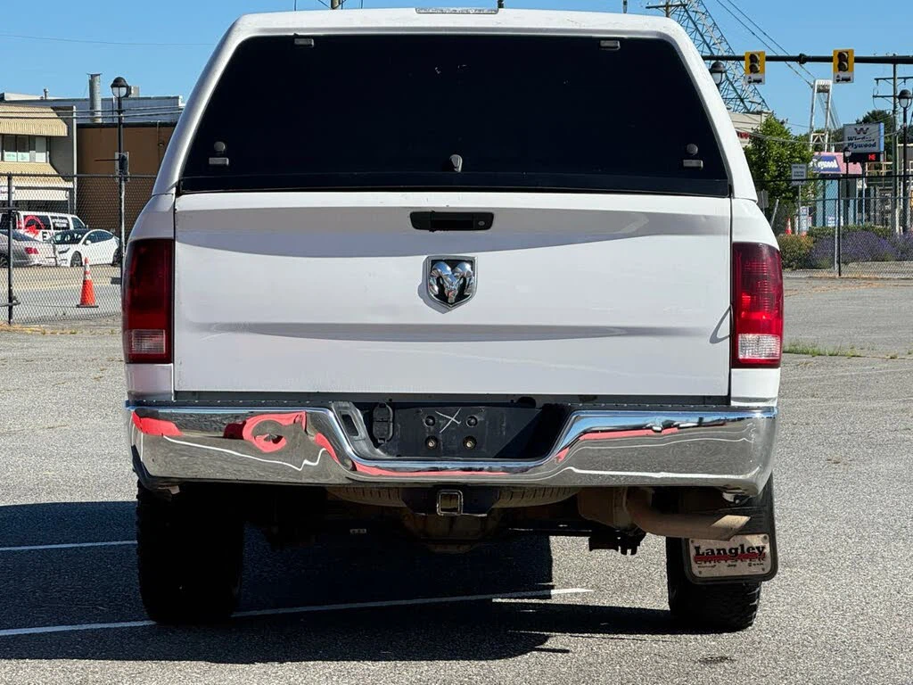 2015 RAM 1500 ST Crew Cab AWD - photo 4