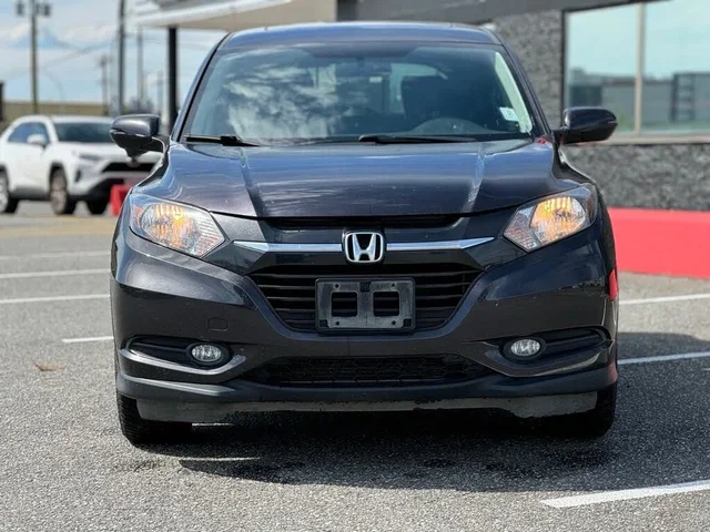 2017 Honda HR-V EX AWD - photo 2
