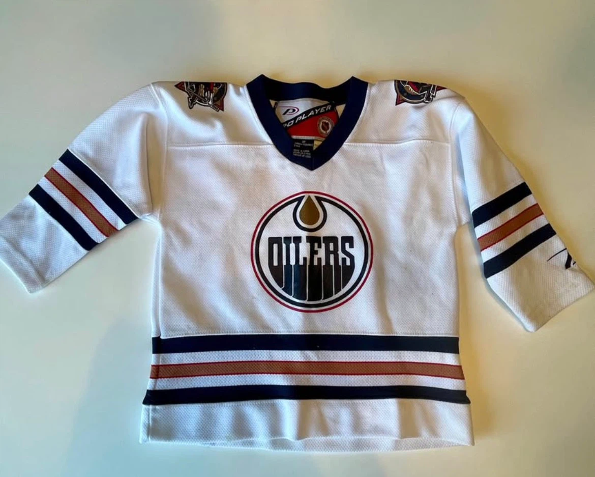 Edmonton Oilers Pro Player Hockey Jersey 3T