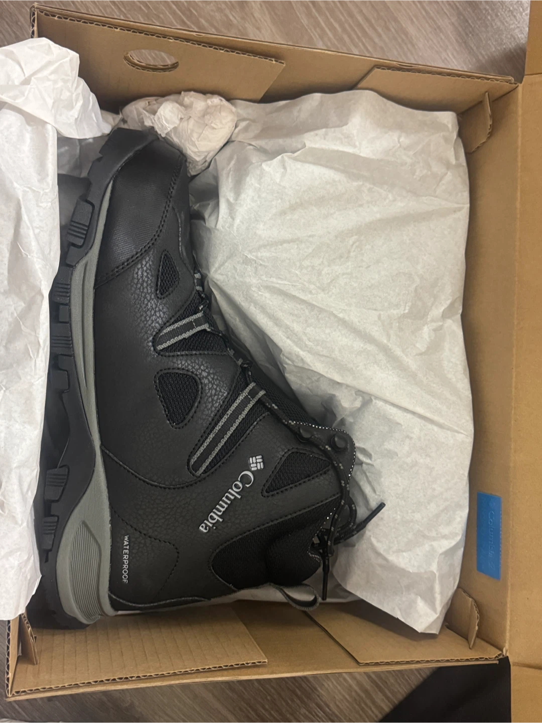 Columbia Waterproof Hiking Boots: Men’s size 10 - photo 3