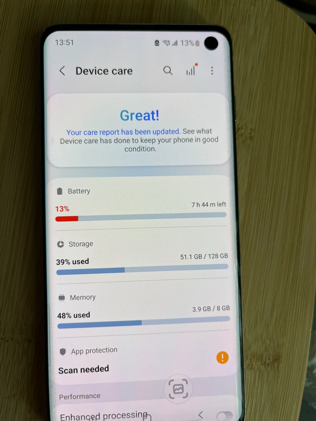 Samsung Galaxy S10 Smartphone with Charger and Case - photo 4