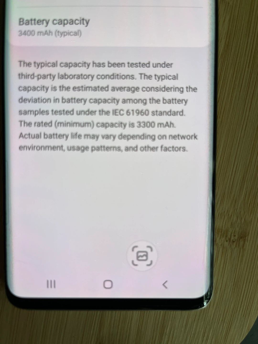 Samsung Galaxy S10 Smartphone with Charger and Case - photo 5