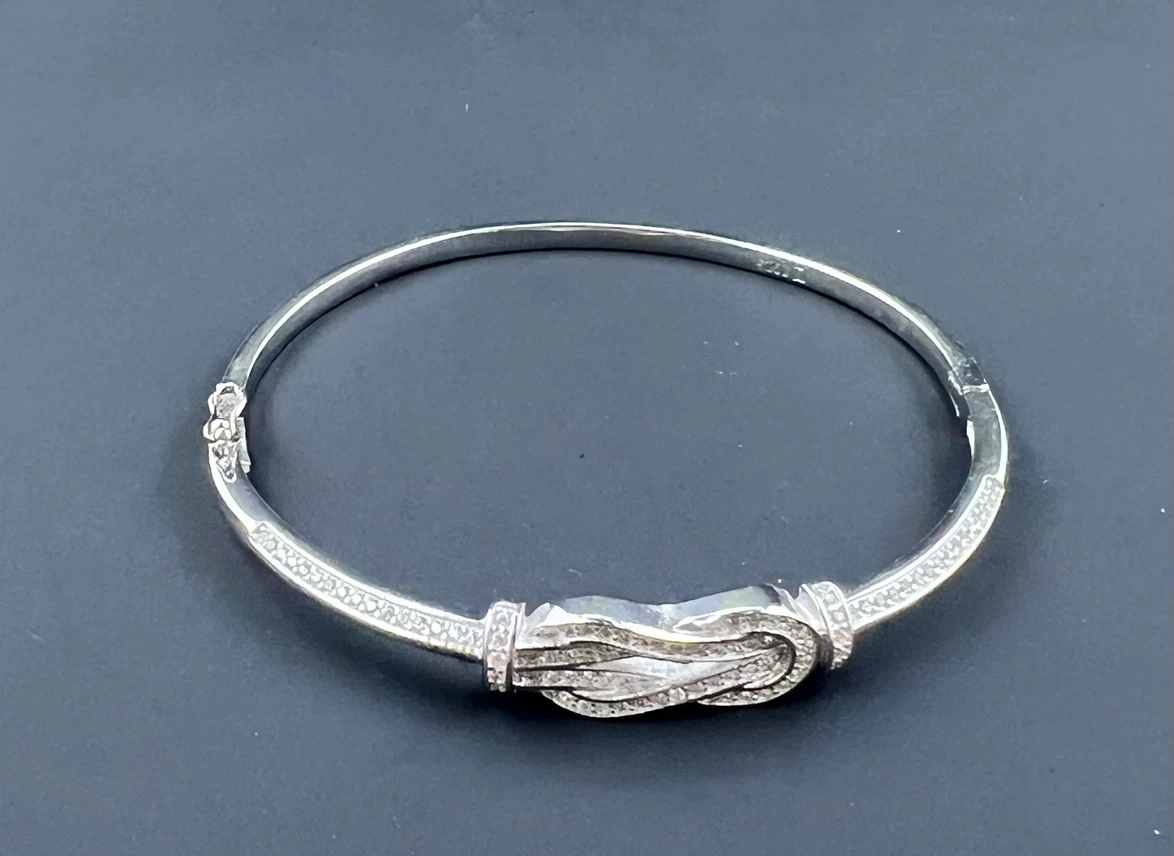 925 Sterling Silver Cubic Zirconia Bangle