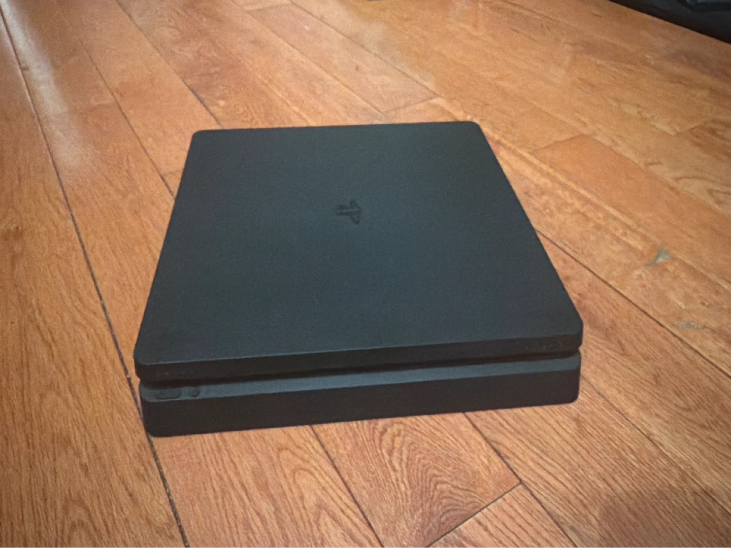 PlayStation 4 Slim Console