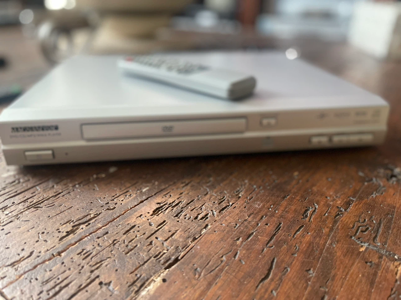 Magnasonic Progressive Scan DVD Player with Remote - photo 2