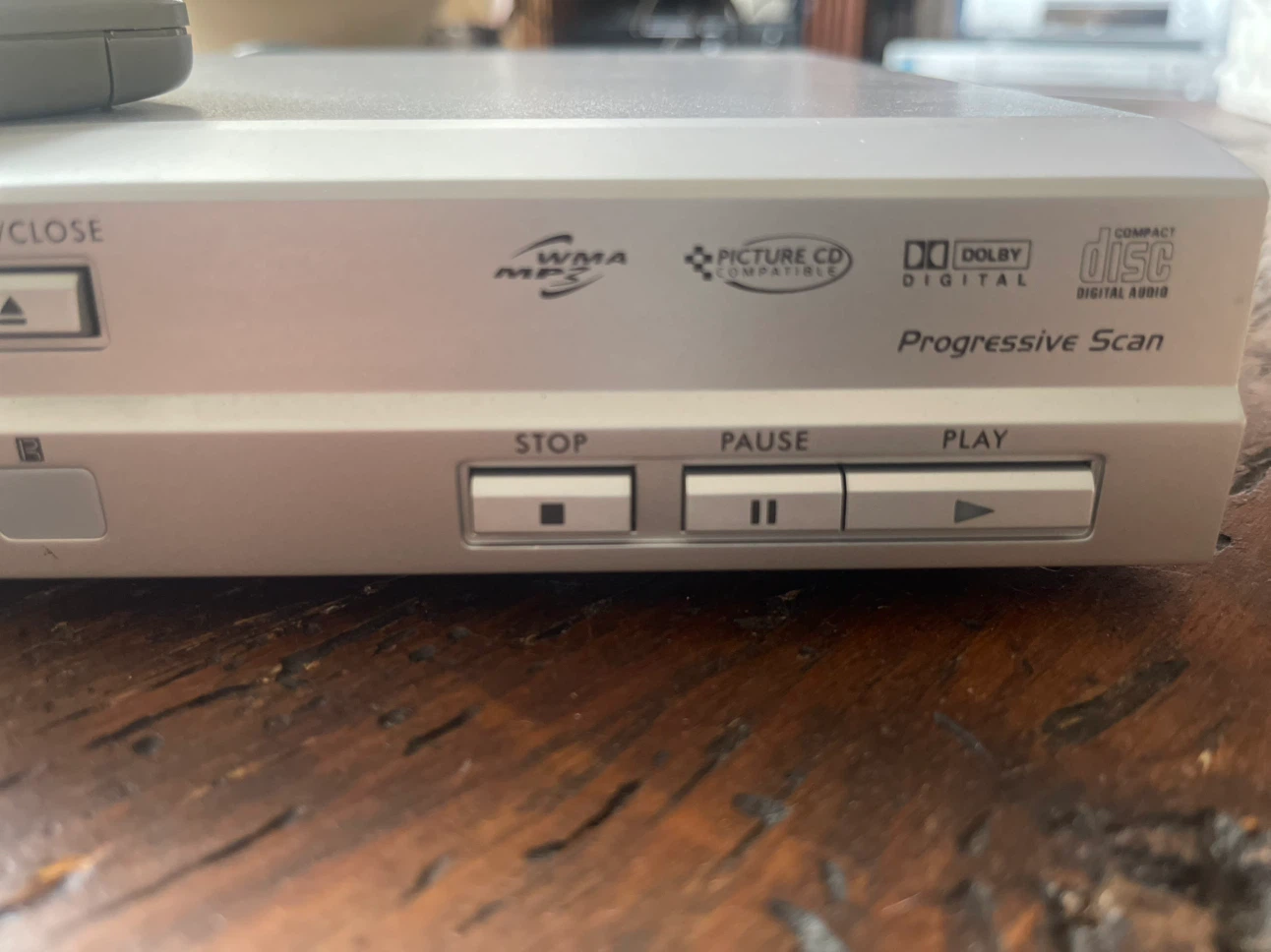 Magnasonic Progressive Scan DVD Player with Remote - photo 4