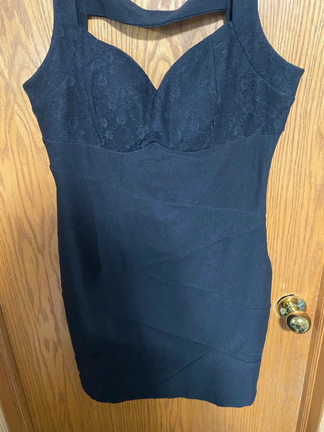 Black Lace-Accent Bodycon  Dress - photo 5