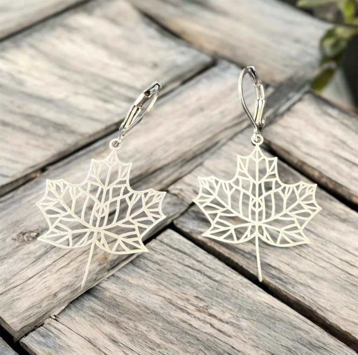 Silver Maple Leaf Earrings - photo 2