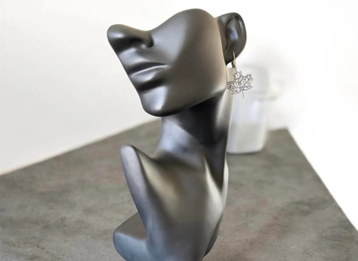 Silver Maple Leaf Earrings - photo 3