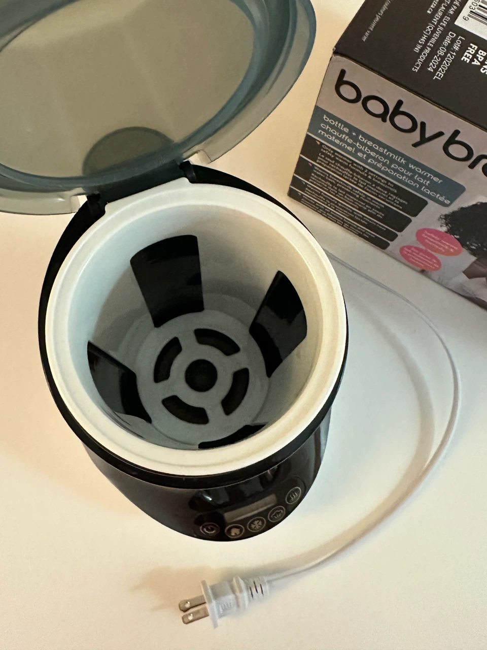 Baby Brezza Bottle + Breastmilk Warmer - photo 2